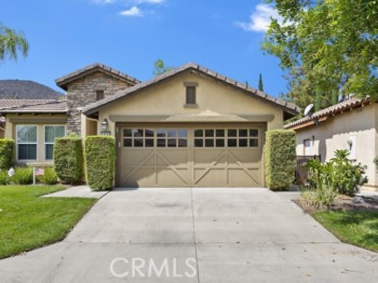 24553 Littlehorn Photo